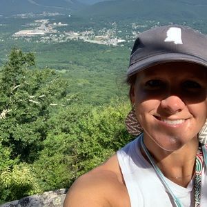 Meet your Posher, Regina